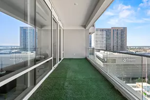 2408 Victory Park Ln, Dallas, TX 75219 - Photo 28