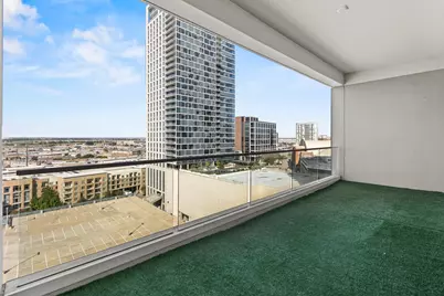 2408 Victory Park Lane #1140, Dallas, TX 75219 - Photo 26