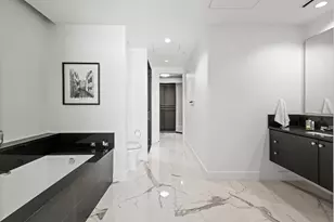 2408 Victory Park Ln, Dallas, TX 75219 - Photo 12