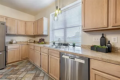 7521 Lagoon Drive, Rowlett, TX 75088 - Photo 10