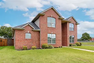 7521 Lagoon Dr, Rowlett, TX 75088 - Photo 2