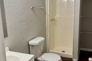 914 Pawnee Trail, Granbury, TX 76048 - Photo 8