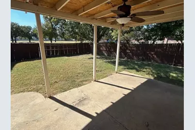 1352 Saddleback Lane, Lewisville, TX 75067 - Photo 12