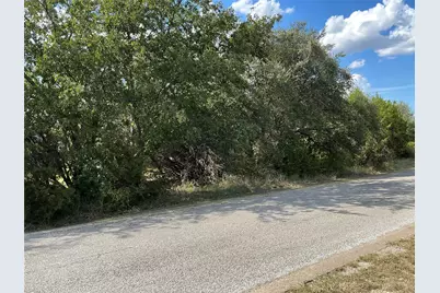 24002 Stonewood Drive, Whitney, TX 76692 - Photo 16