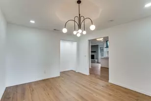 2416 Sierra Ln, Plano, TX 75075 - Photo 10