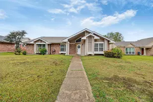 1517 Yorkshire Dr, Mesquite, TX 75149 - Photo 1