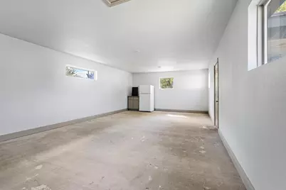 108 Holcombville Road, Tom Bean, TX 75489 - Photo 22