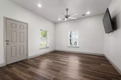 108 Holcombville Road, Tom Bean, TX 75489 - Photo 6