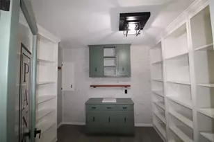 818 E Clinton, Athens, TX 75751 - Photo 10