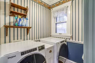 2135 Pembroke Dr, Fort Worth, TX 76110 - Photo 14