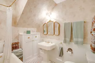 2135 Pembroke Dr, Fort Worth, TX 76110 - Photo 22