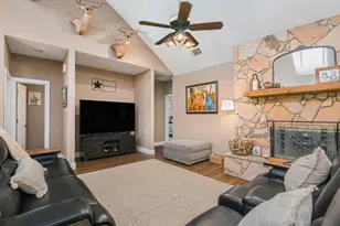 12384 J Rendon Rd, Burleson, TX 76028 - Photo 4