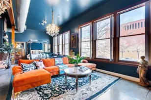 2502 Live Oak St, Dallas, TX 75204 - Photo 2