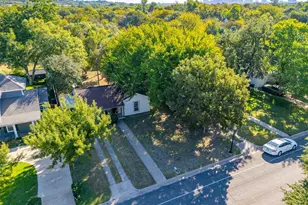 708 N Bailey Ave, Fort Worth, TX 76107 - Photo 34