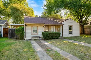 708 N Bailey Ave, Fort Worth, TX 76107 - Photo 2