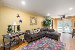 708 N Bailey Ave, Fort Worth, TX 76107 - Photo 6