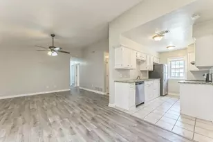 5921 Sea Breeze Ln, Fort Worth, TX 76135 - Photo 8