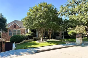 1634 Oak Ridge Dr, Corinth, TX 76210 - Photo 1