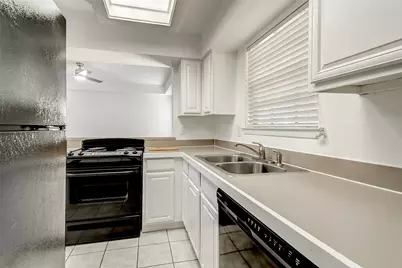 3100 Devonshire Drive #110, Plano, TX 75075 - Photo 14