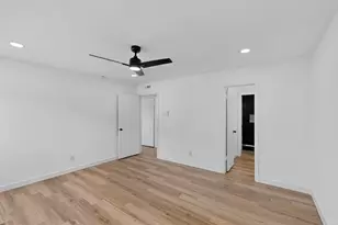 8827 N Normandale St, Fort Worth, TX 76116 - Photo 26