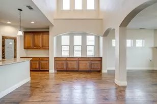 1109 Garden Ridge Dr, Burleson, TX 76028 - Photo 10