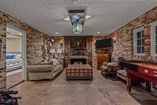 425 Crestwood Dr, Fort Worth, TX 76107 - Photo 28