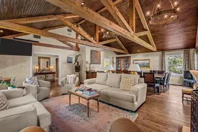 425 Crestwood Drive, Fort Worth, TX 76107 - Photo 10