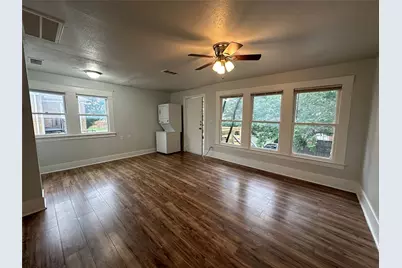 819 N Marsalis Avenue #E, Dallas, TX 75203 - Photo 4