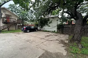 819 N Marsalis Ave, Dallas, TX 75203 - Photo 14