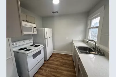 819 N Marsalis Avenue #E, Dallas, TX 75203 - Photo 6