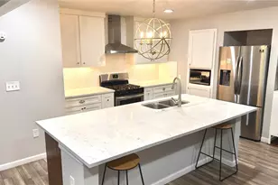 2510 Dewitt St, Irving, TX 75062 - Photo 2