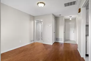 49 Morrow Dr, Bedford, TX 76021 - Photo 4