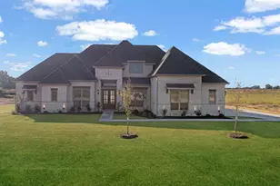 117 Lila Lk Dr, Waxahachie, TX 75165 - Photo 2