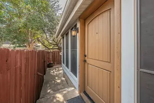 2524 Shady Ridge Dr, Bedford, TX 76021 - Photo 4