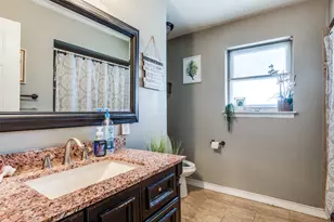 10523 Castlerock Dr, Dallas, TX 75217 - Photo 14