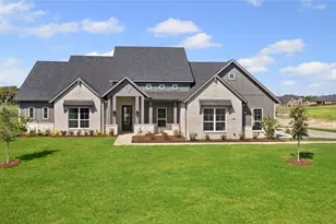 162 Aiden Dr, Waxahachie, TX 75165 - Photo 2