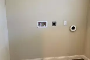 13638 Pyramid Dr, Farmers Branch, TX 75234 - Photo 10