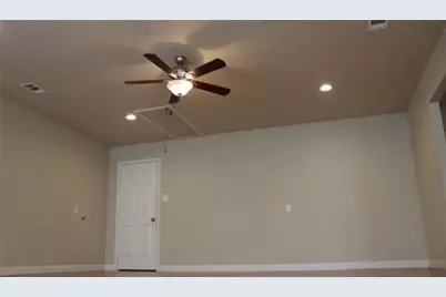 13638 Pyramid Drive, Farmers Branch, TX 75234 - Photo 6