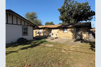 13638 Pyramid Drive, Farmers Branch, TX 75234 - Photo 16