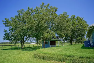 15989 State Highway 30, Richards, TX 77873 - Photo 20