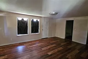 1713 W Frank St, Grand Saline, TX 75140 - Photo 12