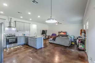 625 Delano St, Waco, TX 76704 - Photo 6