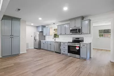 312 Willow Street, Hughes Springs, TX 75656 - Photo 8