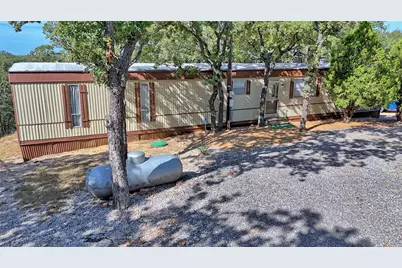 590 Bay Shore Drive, Nocona, TX 76255 - Photo 12