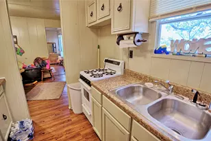 590 Bay Shore Dr, Nocona, TX 76255 - Photo 18