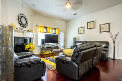 928 Trinity Drive, Lancaster, TX 75146 - Photo 14