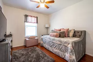 928 Trinity Dr, Lancaster, TX 75146 - Photo 20