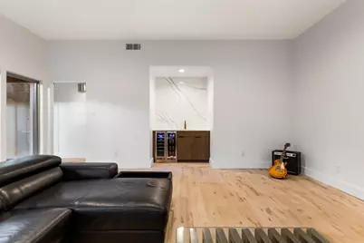 9415 Hill View Drive, Dallas, TX 75231 - Photo 18