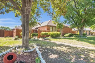 10211 Shadow Way, Dallas, TX 75243 - Photo 2