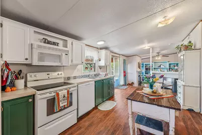 192 Big Salty Lane, Springtown, TX 76082 - Photo 10